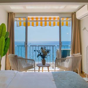 Lemon Beach Boutique Studio